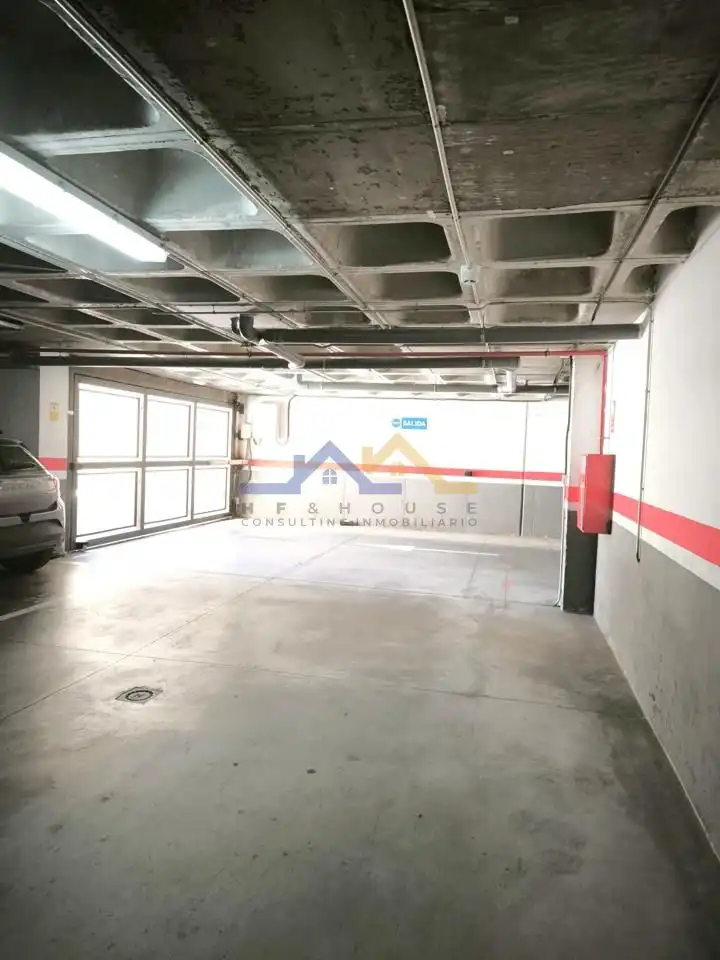 Parking de Piso en venta en Seseña con Aire acondicionado, Calefacción y Parquet