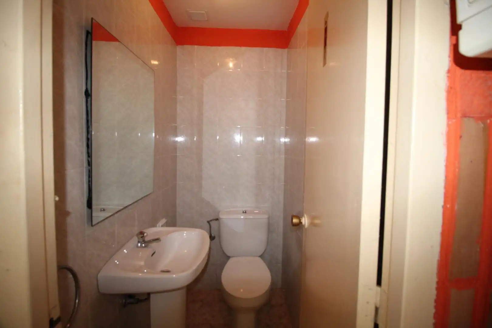 Bathroom of Commercial properties for rent in Oropesa del Mar / Orpesa  with Terrace