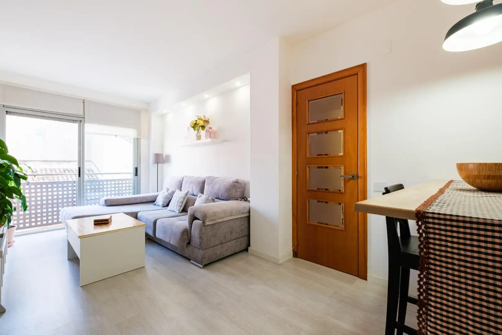 Piso en venta en Sant Vicenç Dels Horts con Aire acondicionado, Calefacción y Terraza