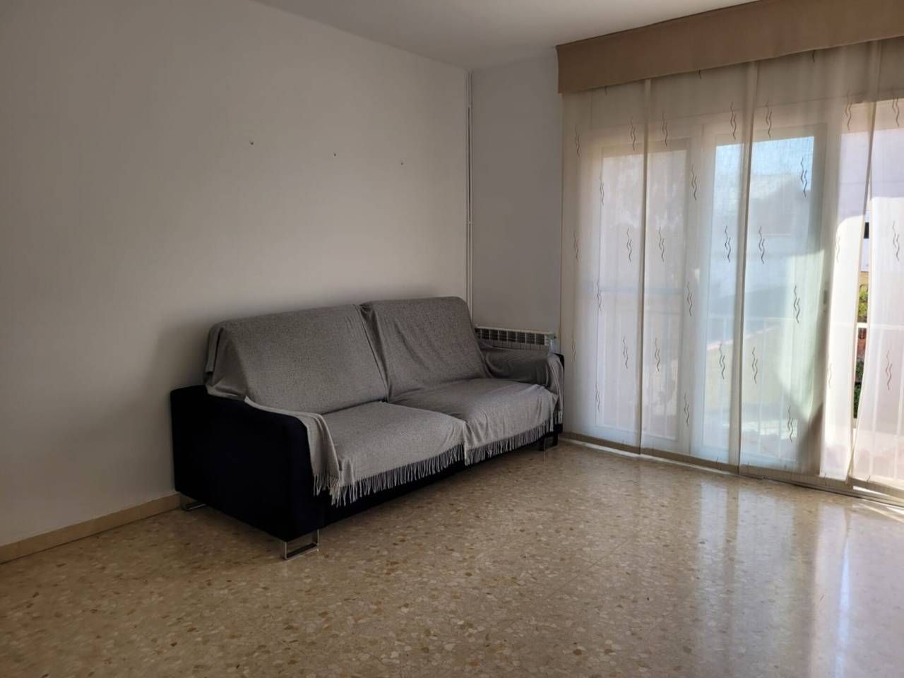 Sala d'estar de Pis en venda en Sabadell amb Calefacció
