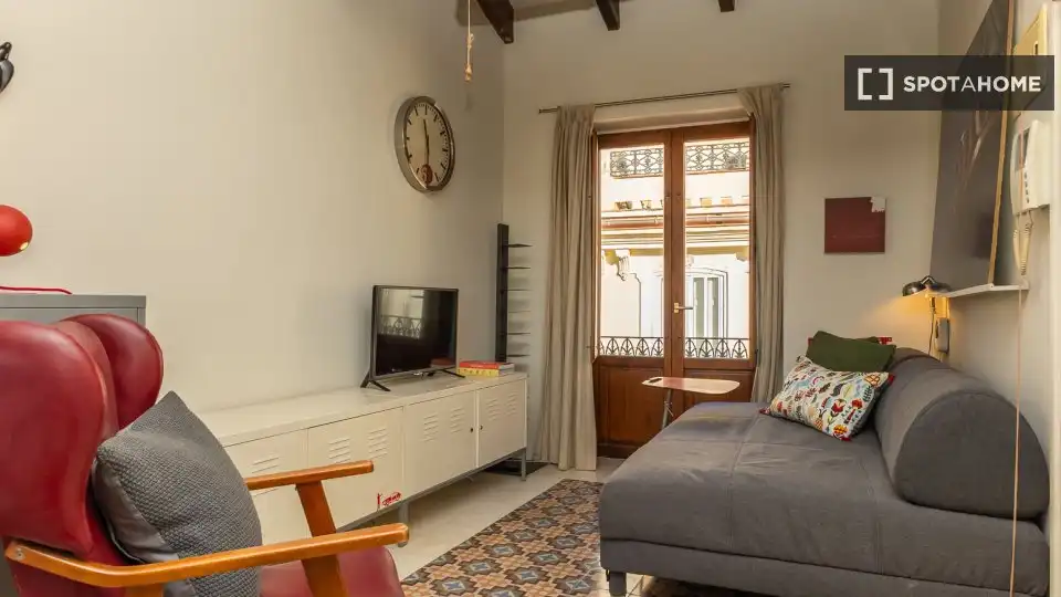 Sala d'estar de Pis de lloguer en Valencia amb Aire condicionat, Calefacció i Moblat