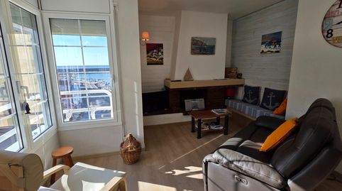 Exclusivo apartamento reformado con vistas al mar y al puerto en el corazón de LAmetlla de Mar