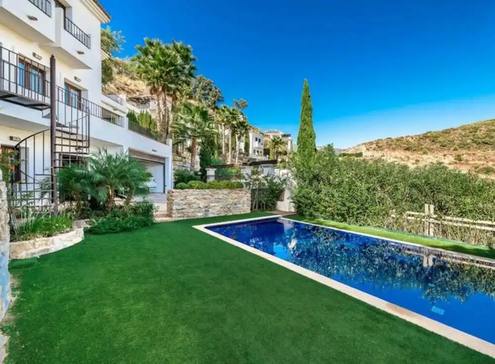 House with terrace for sale in Benahavís pueblo, imagen 2