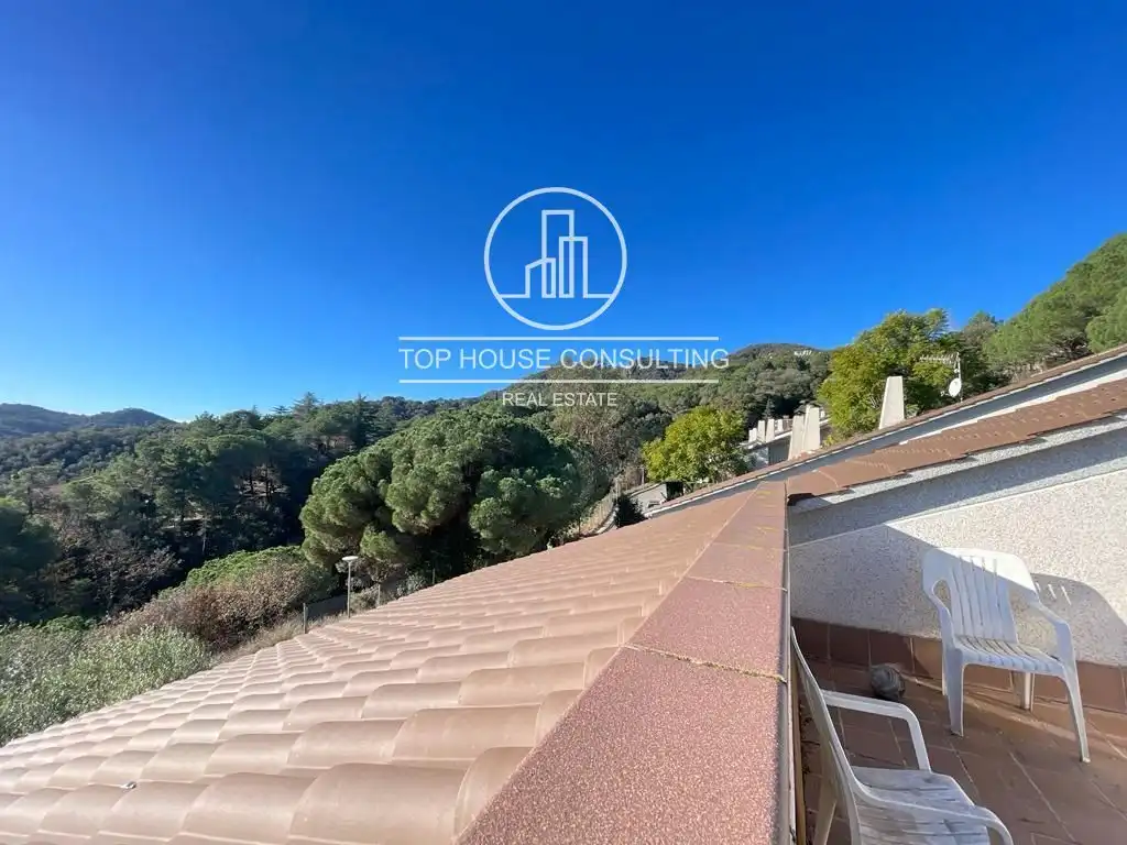 Vista exterior de Casa o chalet en venta en Òrrius con Aire acondicionado, Calefacción y Terraza