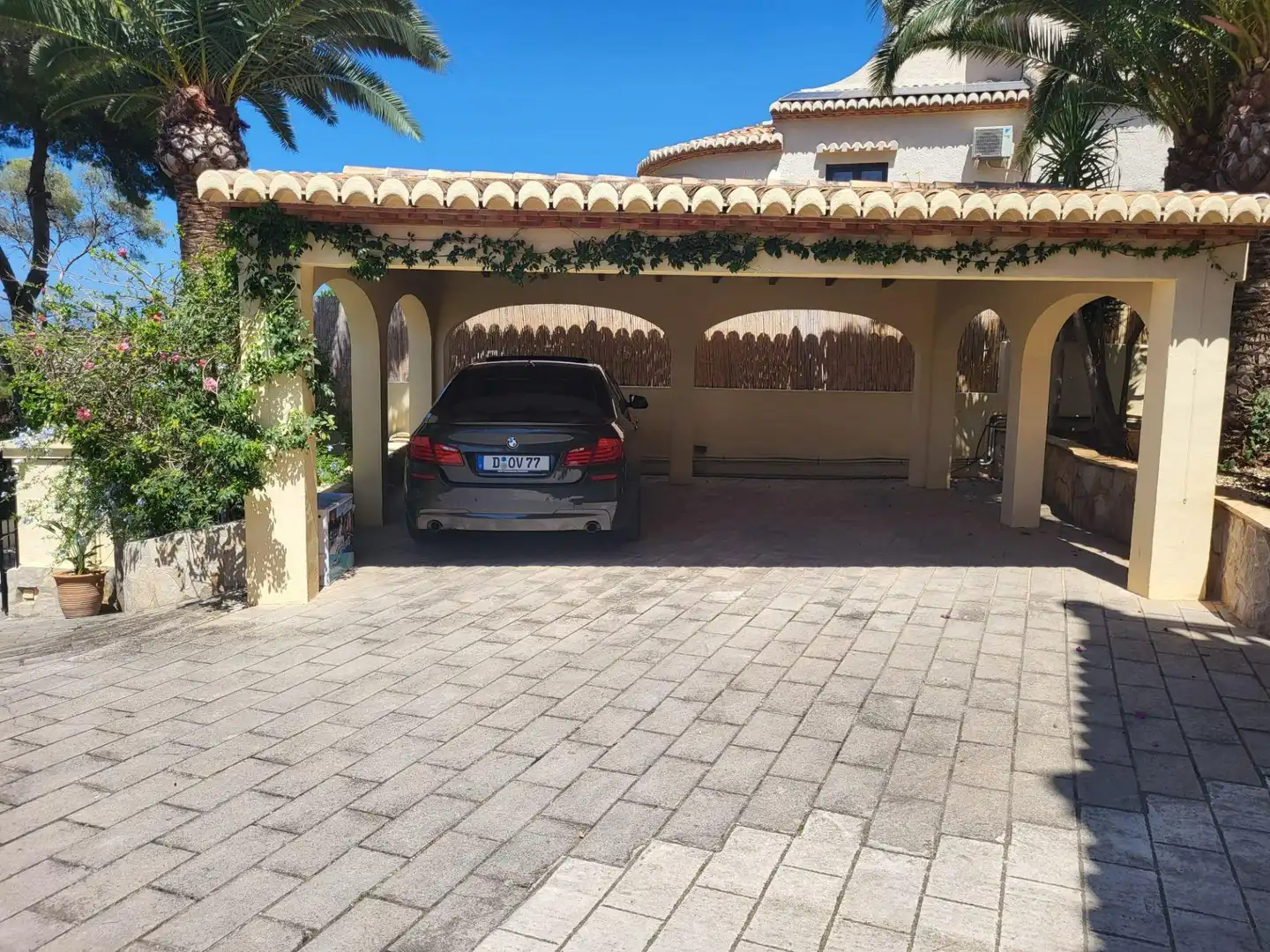 Parking of Houses for sale in Jávea / Xàbia  with Air Conditioner, Heating and Private garden