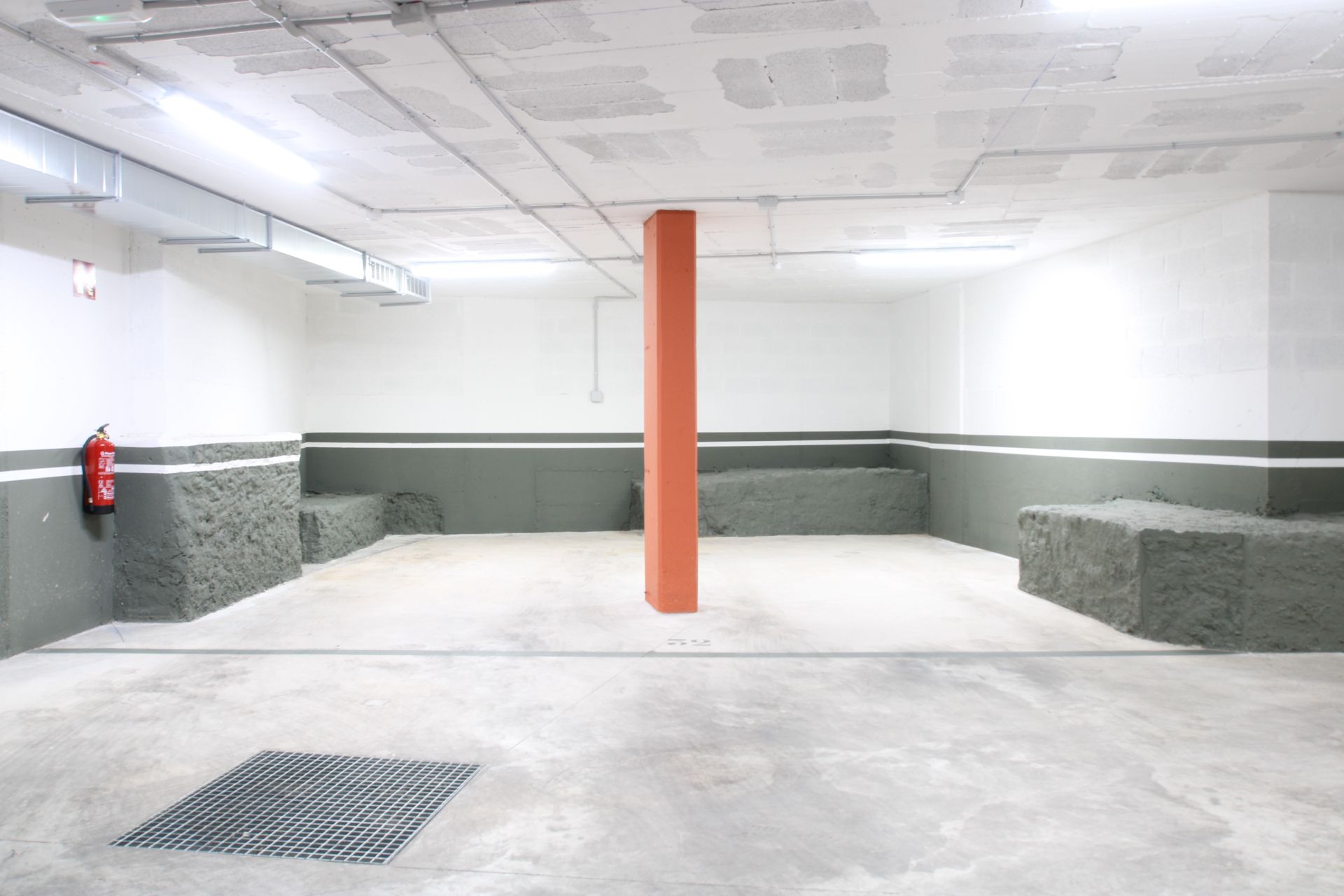 Garage for sale in Argentona