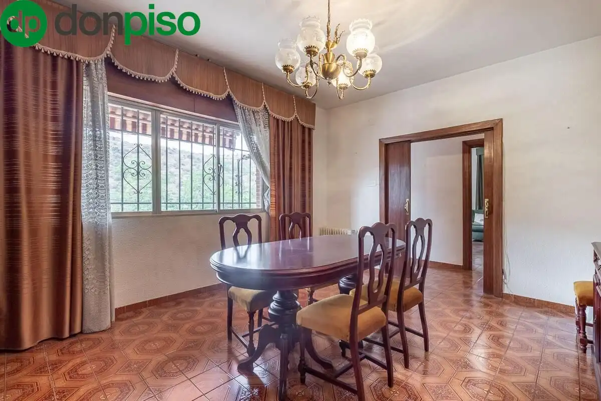 Houses for sale in Carretera de la Sierra, Lancha del Genil