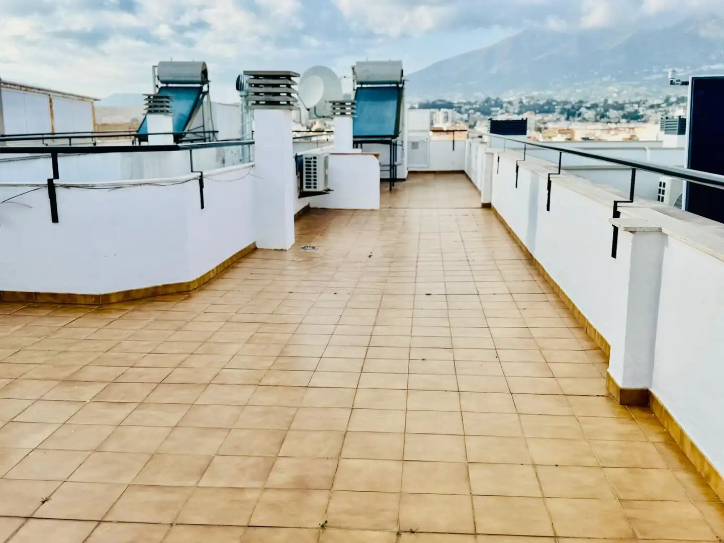Terraza de Ático en venta en Fuengirola con Aire acondicionado, Terraza y Amueblado