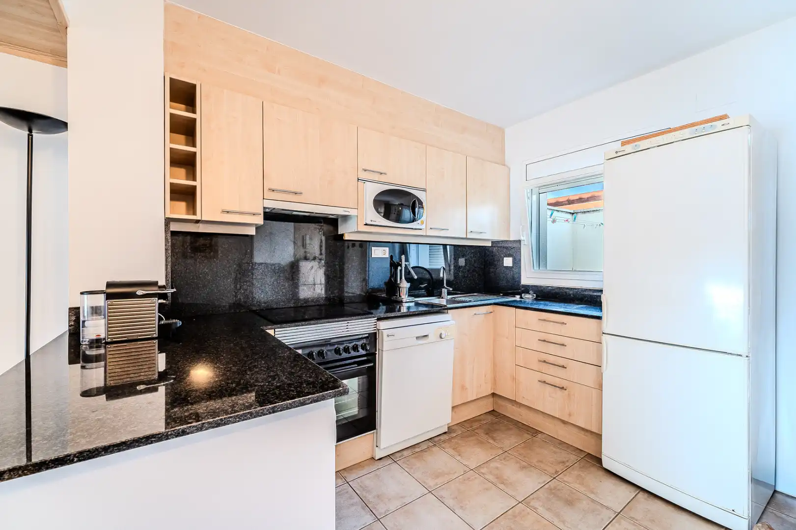 Cocina de Apartamento en venta en L'Ametlla de Mar  con Aire acondicionado, Terraza y Amueblado
