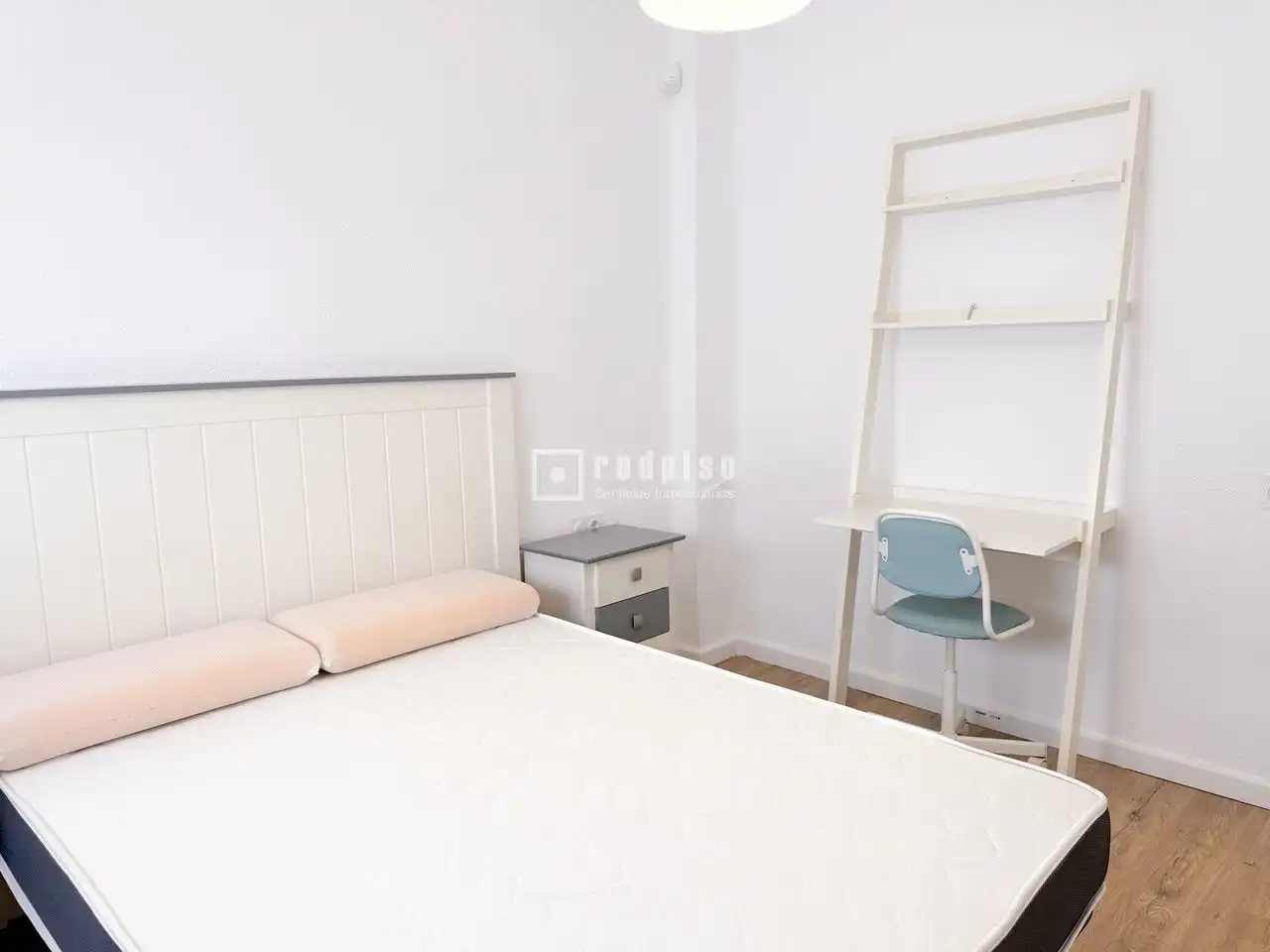 Habitación de Piso en venta en Valencia con Amueblado y Alarma