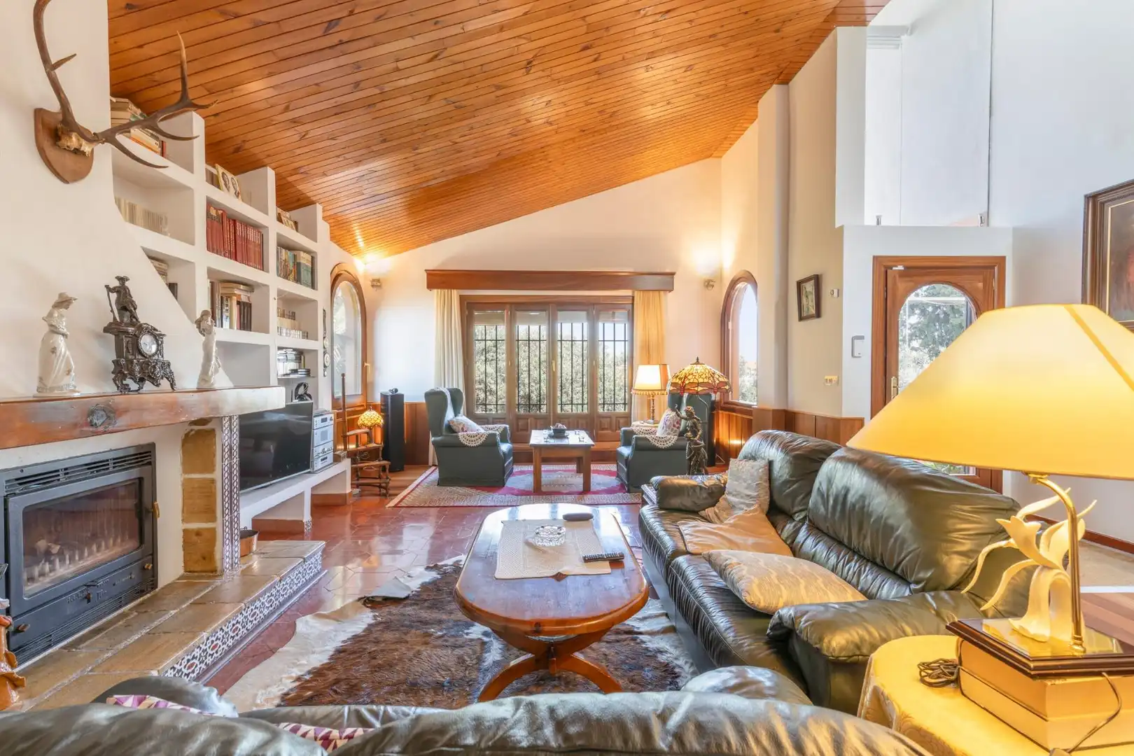 Chalet con jardín en venta en Calle Alemania 18, imagen 2