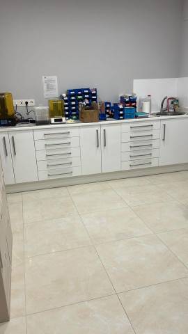 Local comercial en Alquiler en Centro