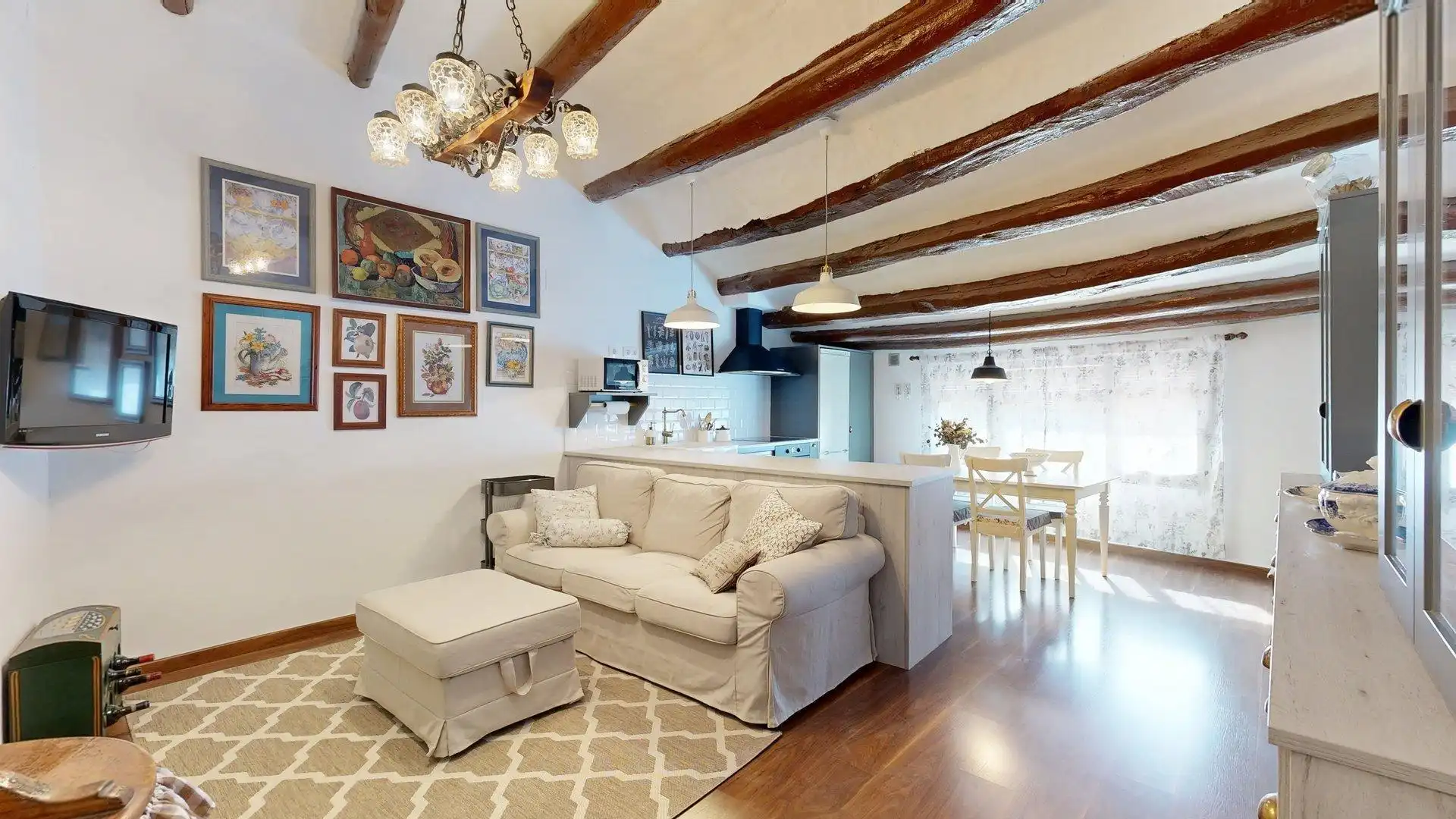 Sala de estar de Casa o chalet en venta en Magallón con Jardín privado, Terraza y Amueblado