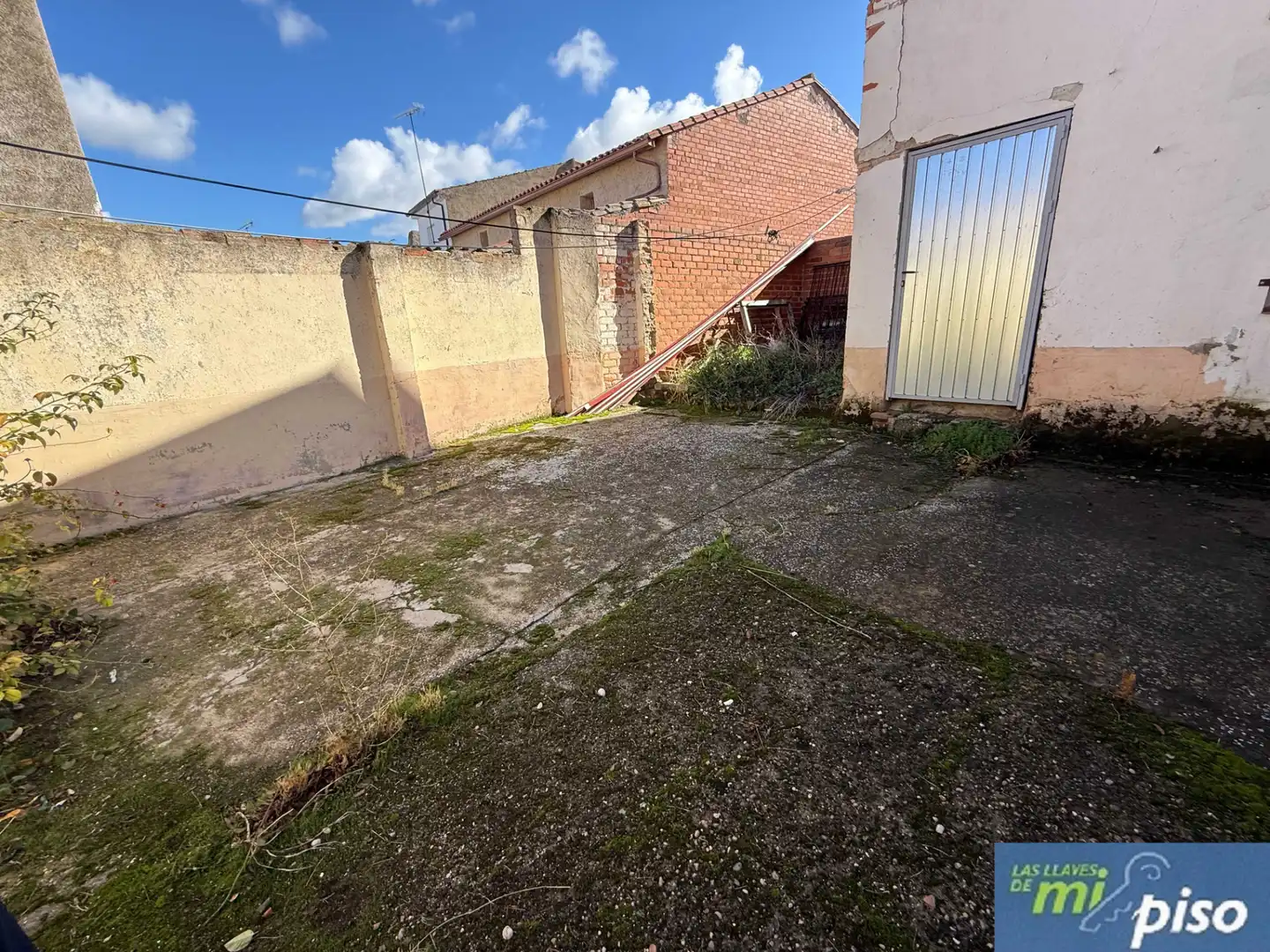 Aparcament de Casa o xalet en venda en Pollos, Valladolid