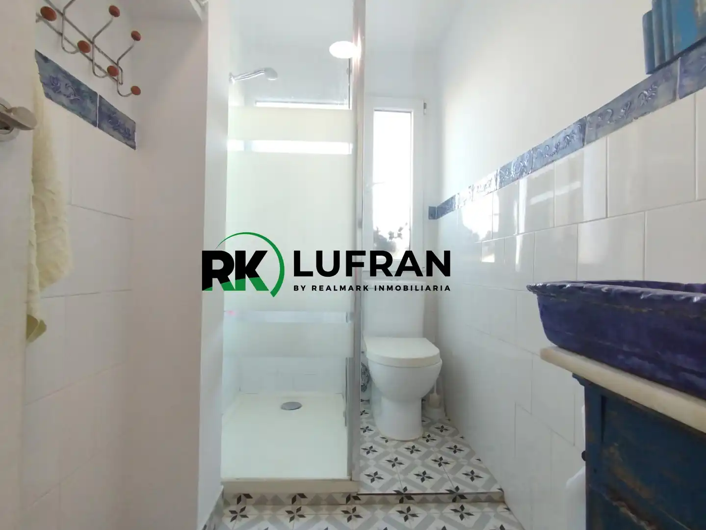 Baño de Piso en venta en Alicante / Alacant con Aire acondicionado y Balcón