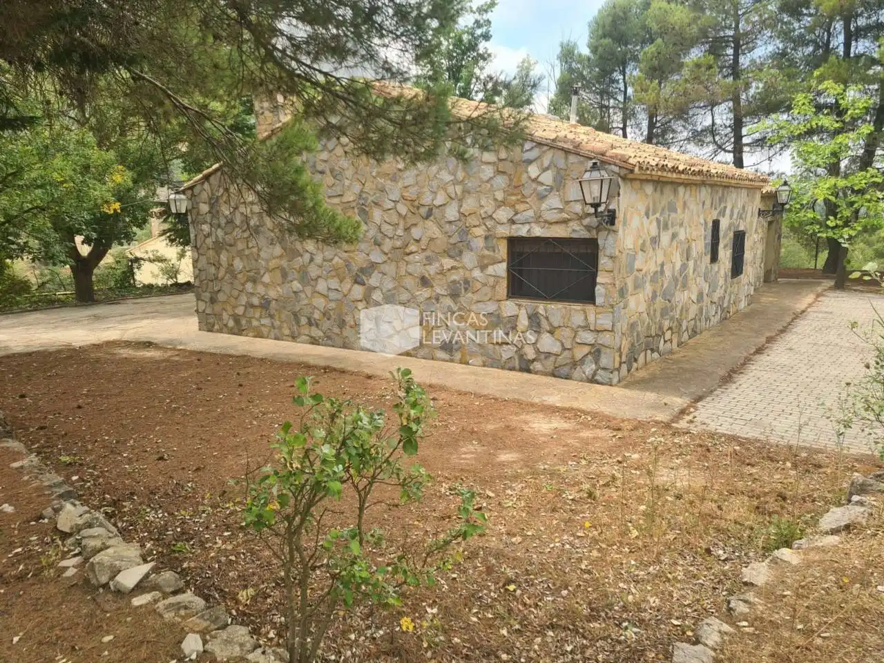 Vista exterior de Casa o xalet en venda en Finestrat