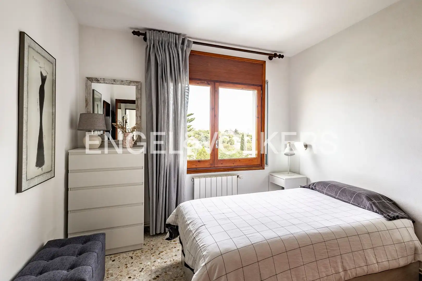 Habitación de Casa o chalet en venta en Vilanova i la Geltrú con Aire acondicionado, Calefacción y Jardín privado