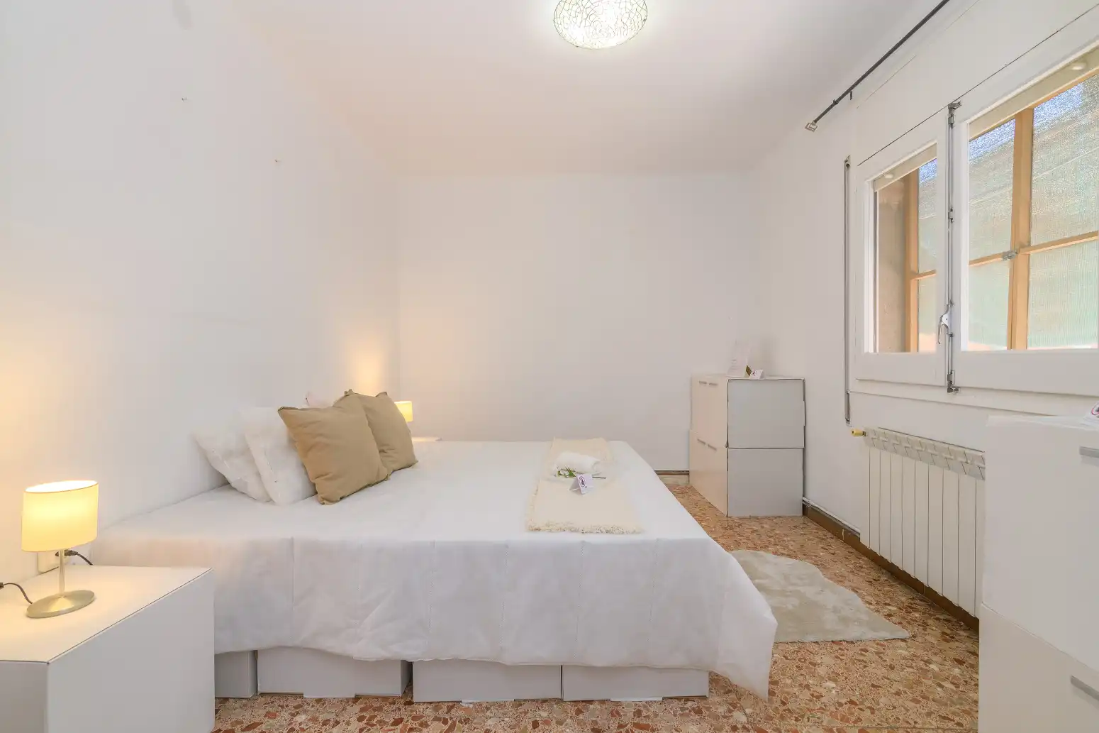Habitación de Piso en venta en Viladecans con Calefacción, Terraza y Balcón