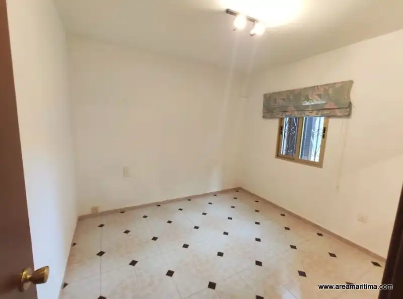 Houses for rent in Calle Murcia, Serra