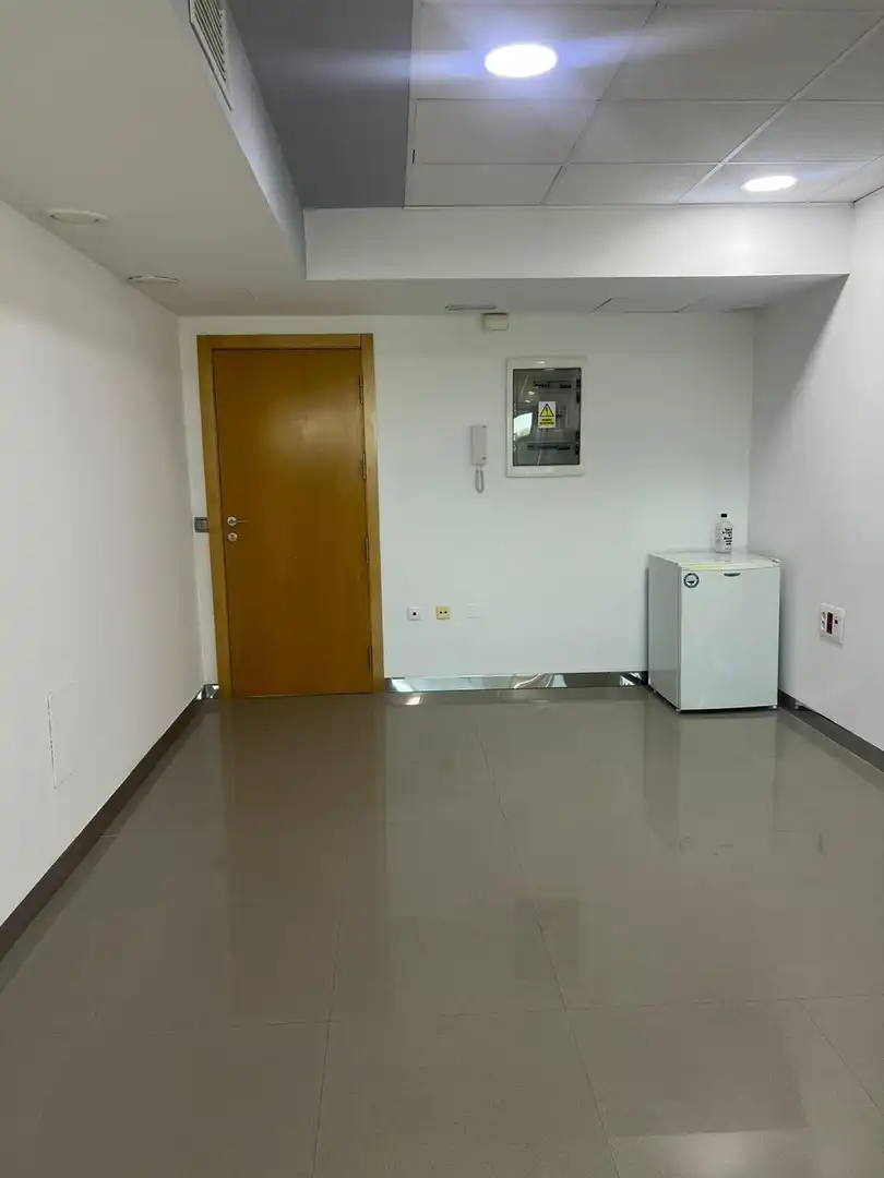 Oficina de lloguer en Murcia amb Traster