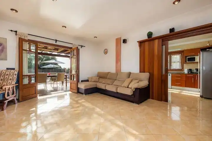 Sala d'estar de Casa adosada en venda en Manacor amb Aire condicionat, Calefacció i Jardí privat