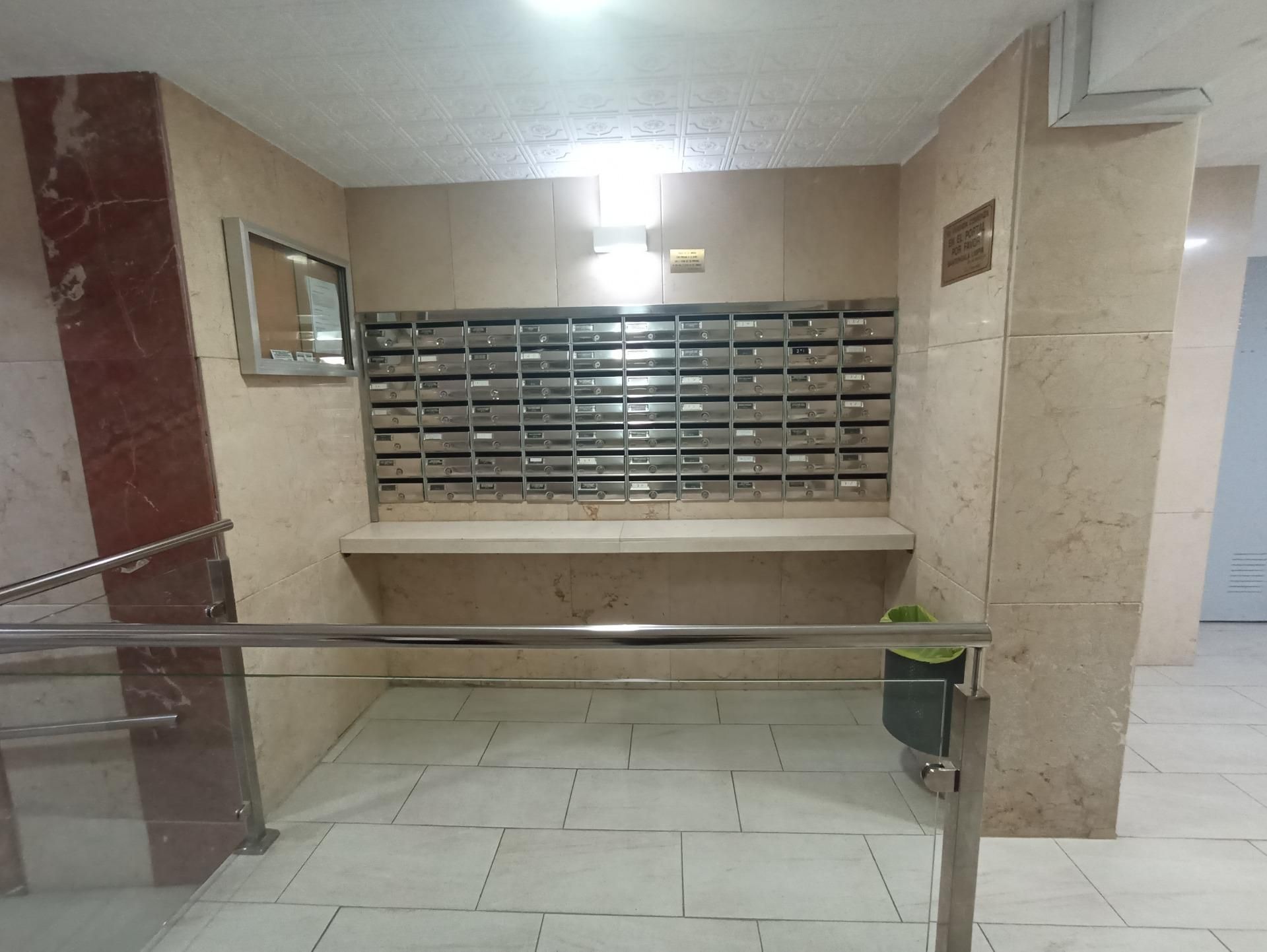 Pis en venda en  Granada Capital amb Balcó