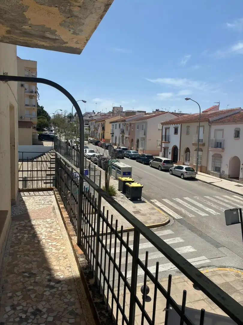 Pis en venda a Avenida ASUNCION DE LA, Morón de la Frontera