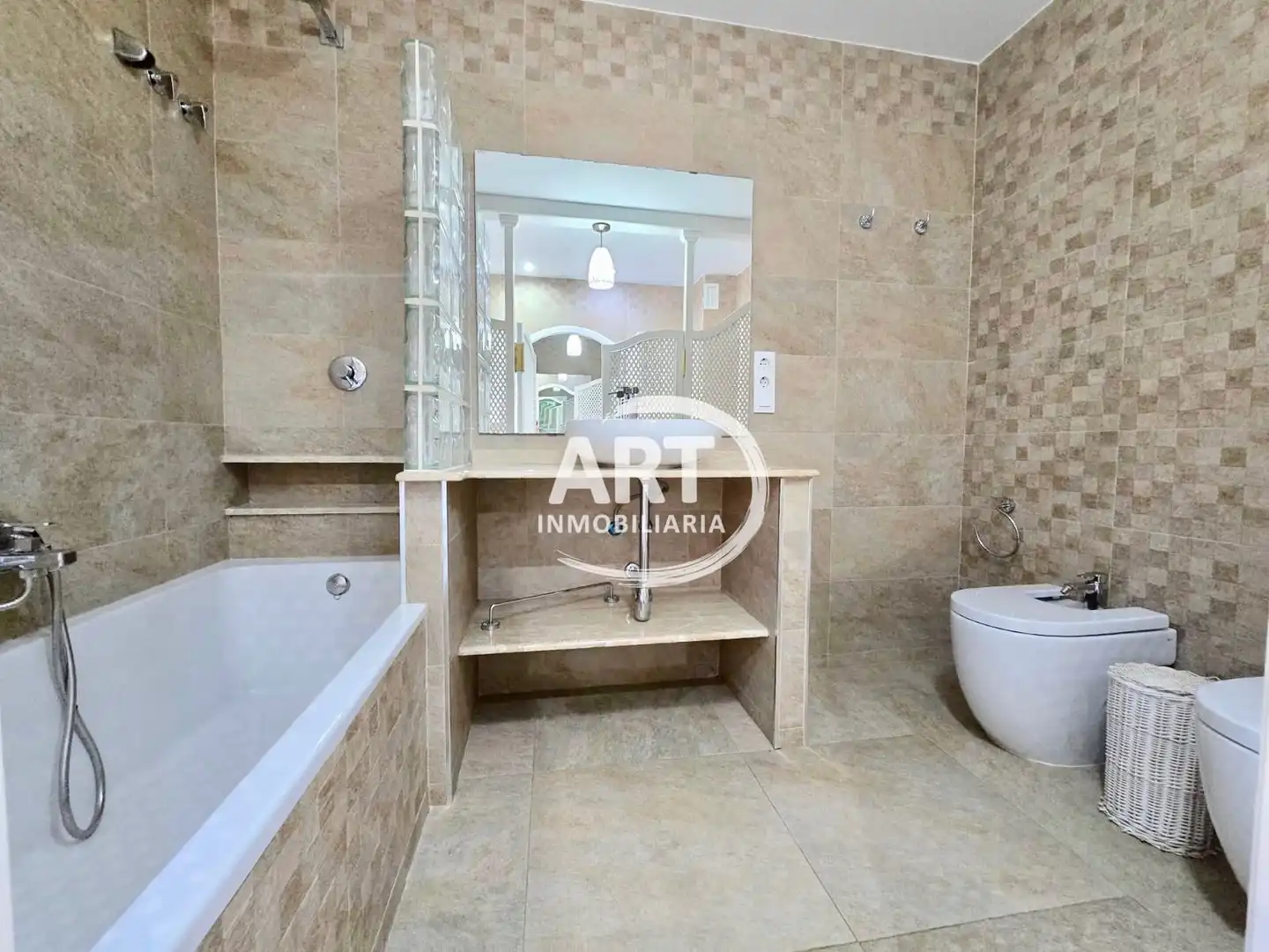 Bathroom of Country homes for rent in Bétera  with Air Conditioner, Heating and Terrace