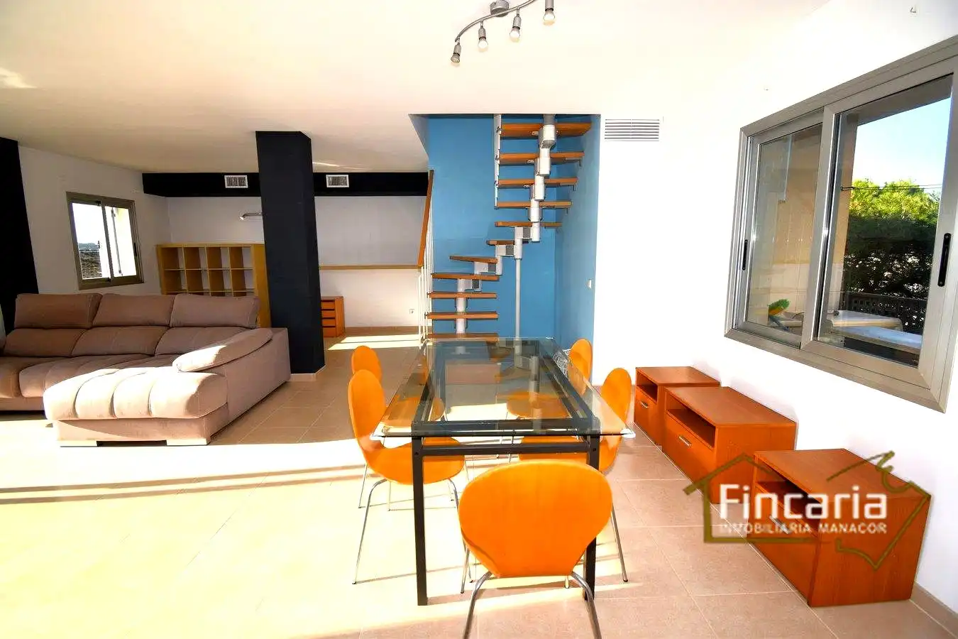 Dachboden zum Verkauf in Manacor mit Terrasse, Abstellraum und Balkon