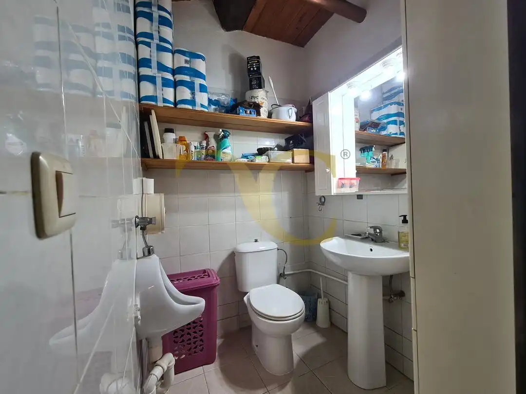 Bany de Casa o xalet en venda en Peñamellera Alta amb Calefacció, Jardí privat i Terrassa