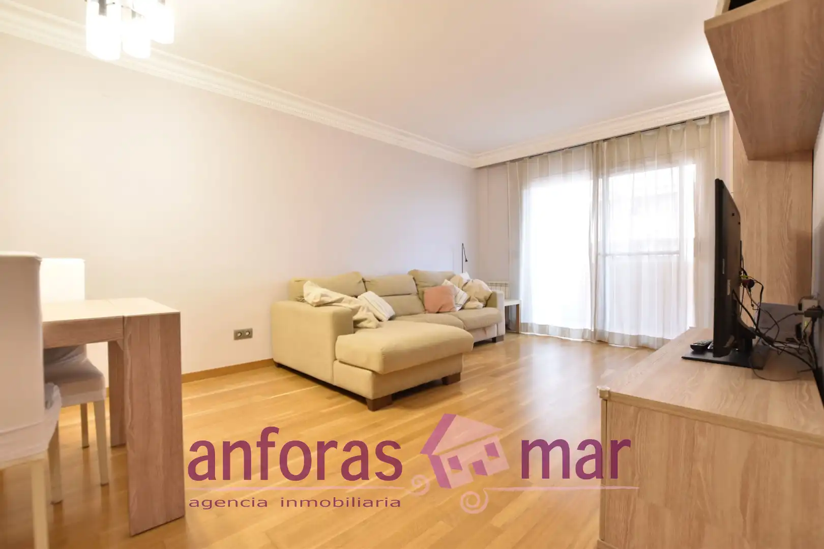 Wohnzimmer von Wohnung zum Verkauf in Tarragona mit Klimaanlage, Heizung und Terrasse
