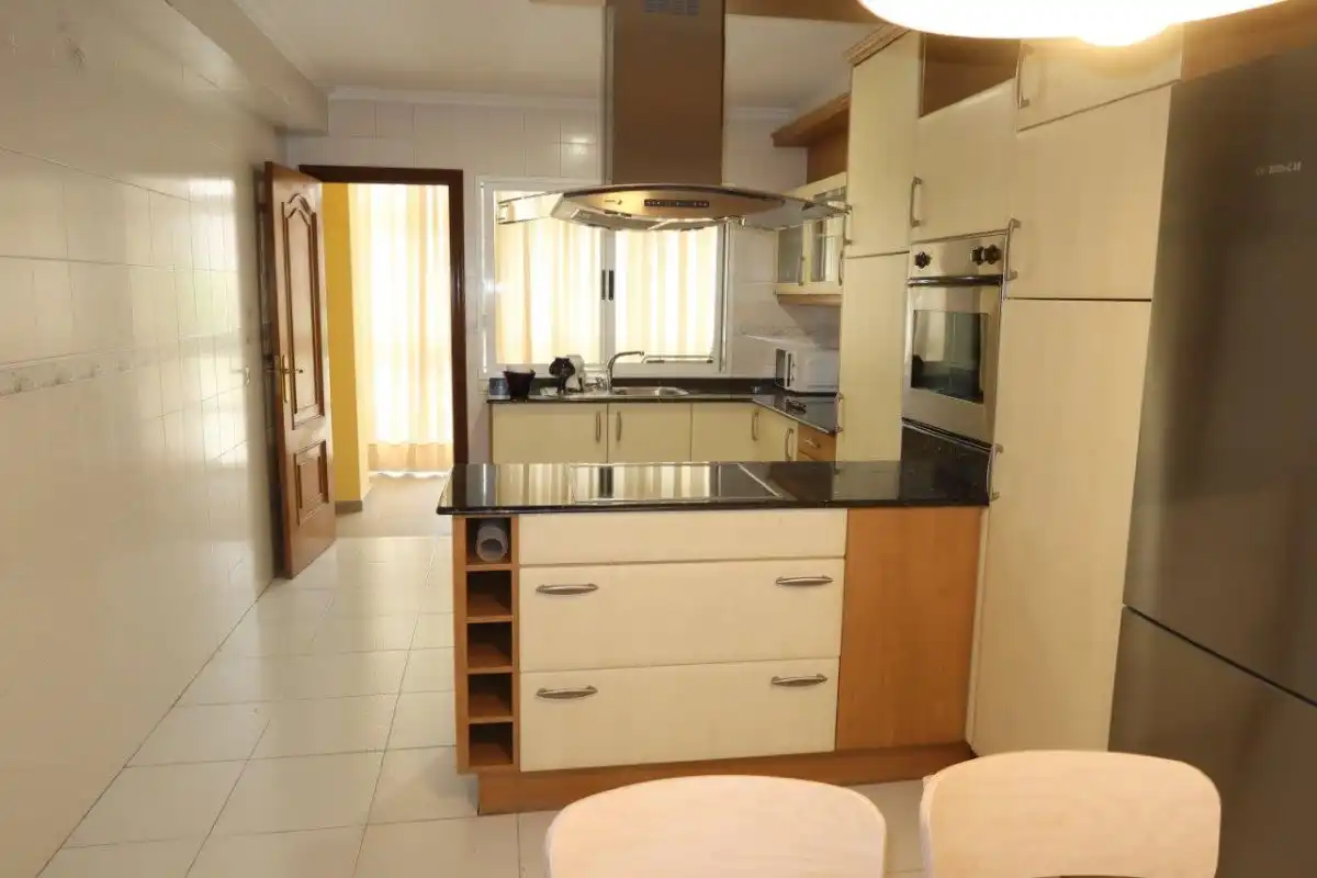 Wohnung zur Miete in Pasaje al Burgo, Eirís