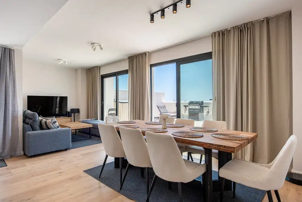 Penthouse with pool for sale in Las Lagunas, imagen 8