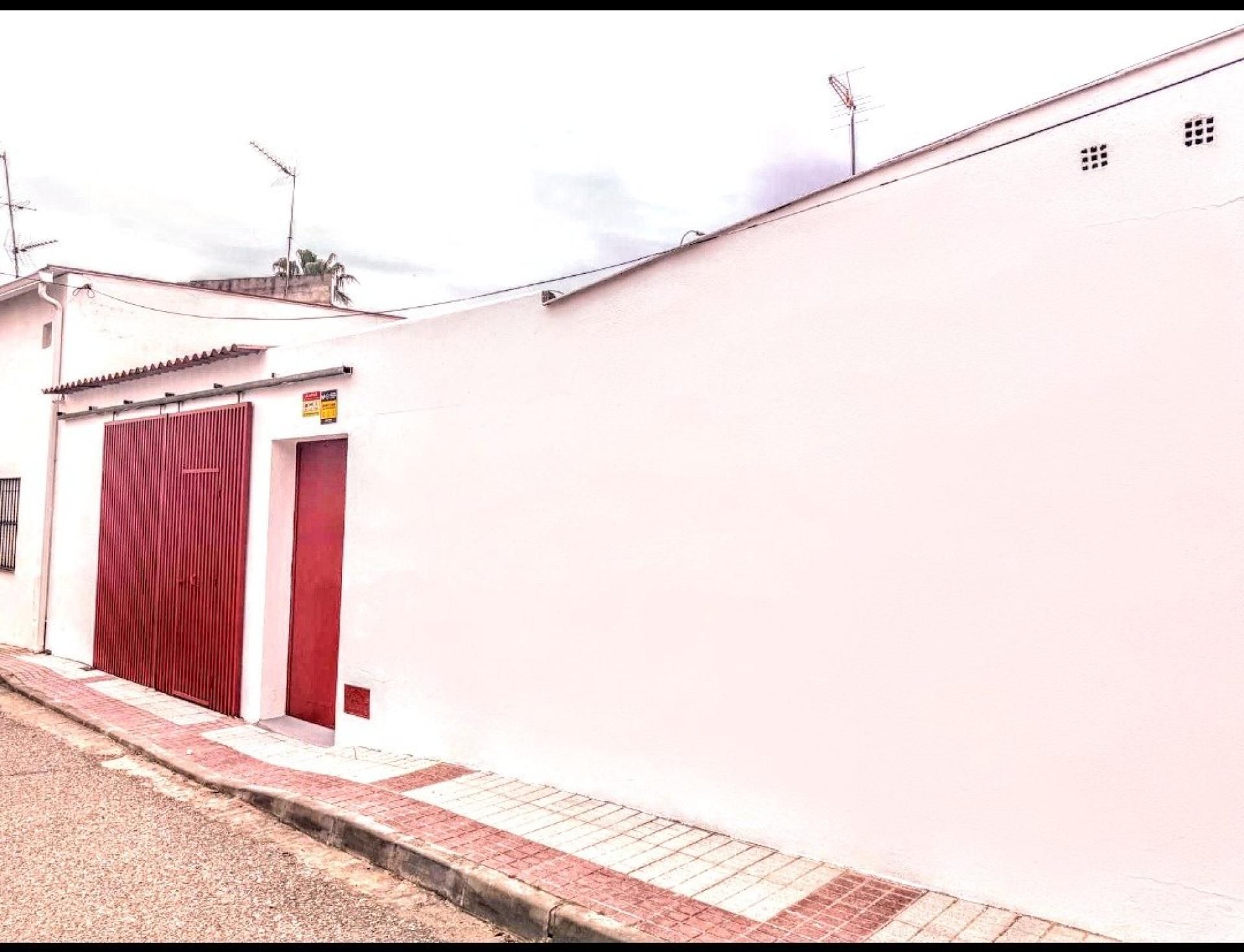 Vista exterior de Casa adosada en venda en La Albuera