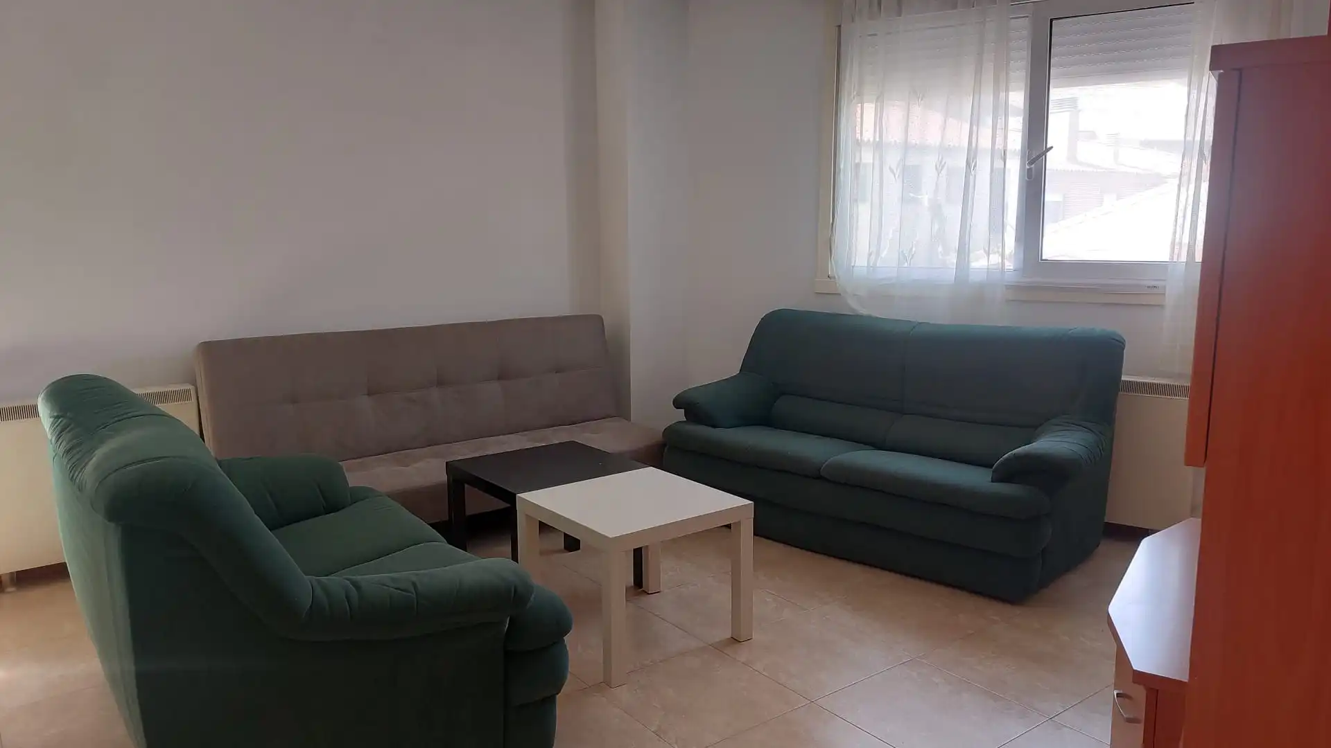 Sala de estar de Apartamento en venta en Castellanos de Moriscos con Calefacción, Amueblado y Horno