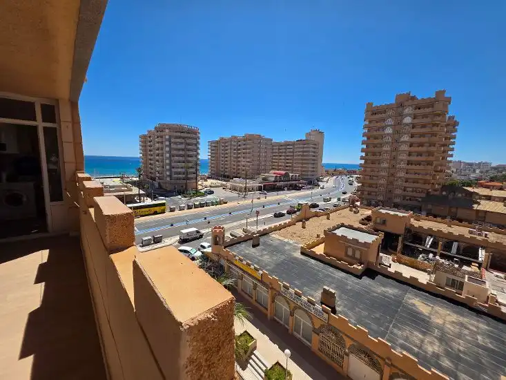 Exterior view of Flat for sale in La Manga del Mar Menor  with Furnished, Alarm and Community pool