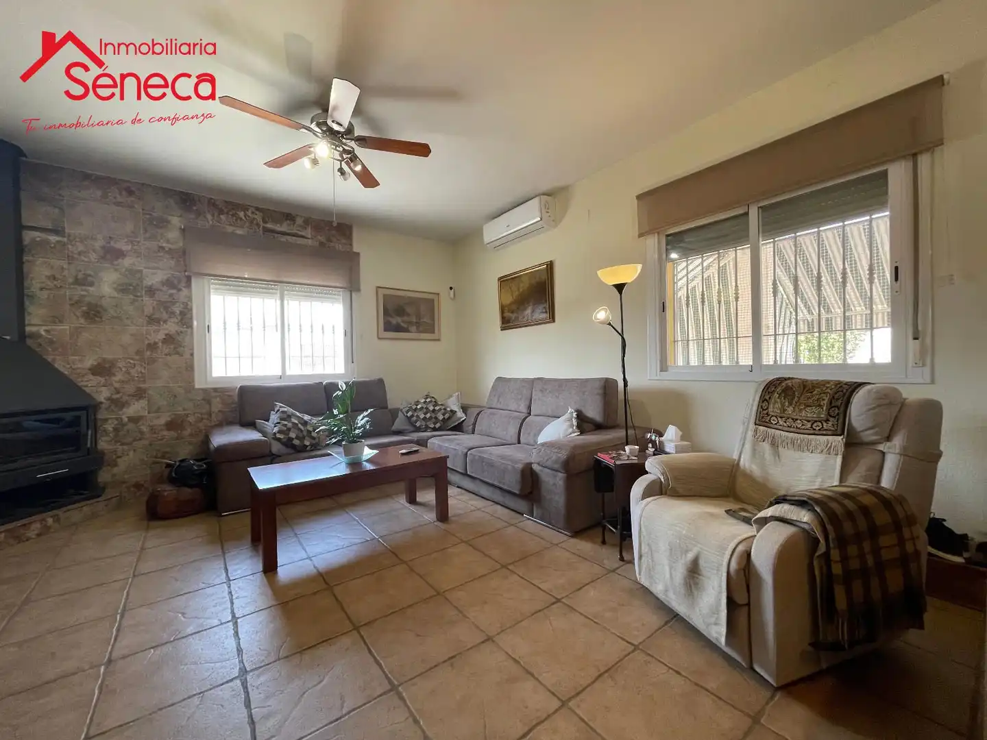 Living room of Houses for sale in Córdoba  with Air Conditioner, Heating and Terrace