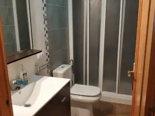Bathroom of Flat for rent in Siles  with Air Conditioner and Furnished