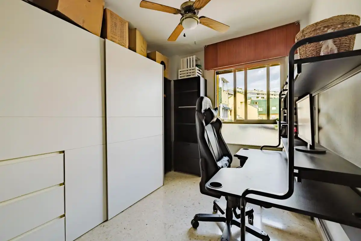Bedroom of Flat for sale in Málaga  with Air Conditioner, Heating and Private garden