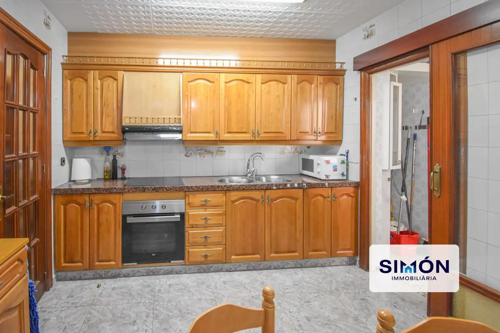 Kitchen of Flat for sale in Manresa  with Balcony