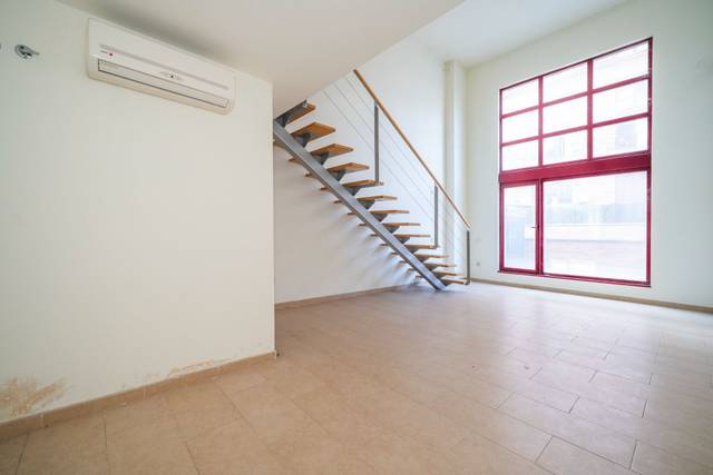 Local comercial en Venta en Ambroz