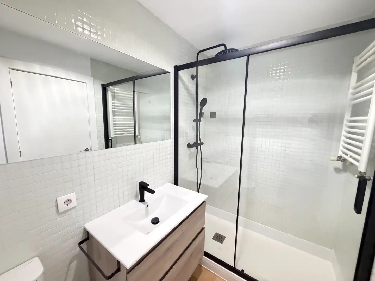 Badezimmer von Maisonette zum Verkauf in Camarma de Esteruelas mit Klimaanlage, Heizung und Terrasse