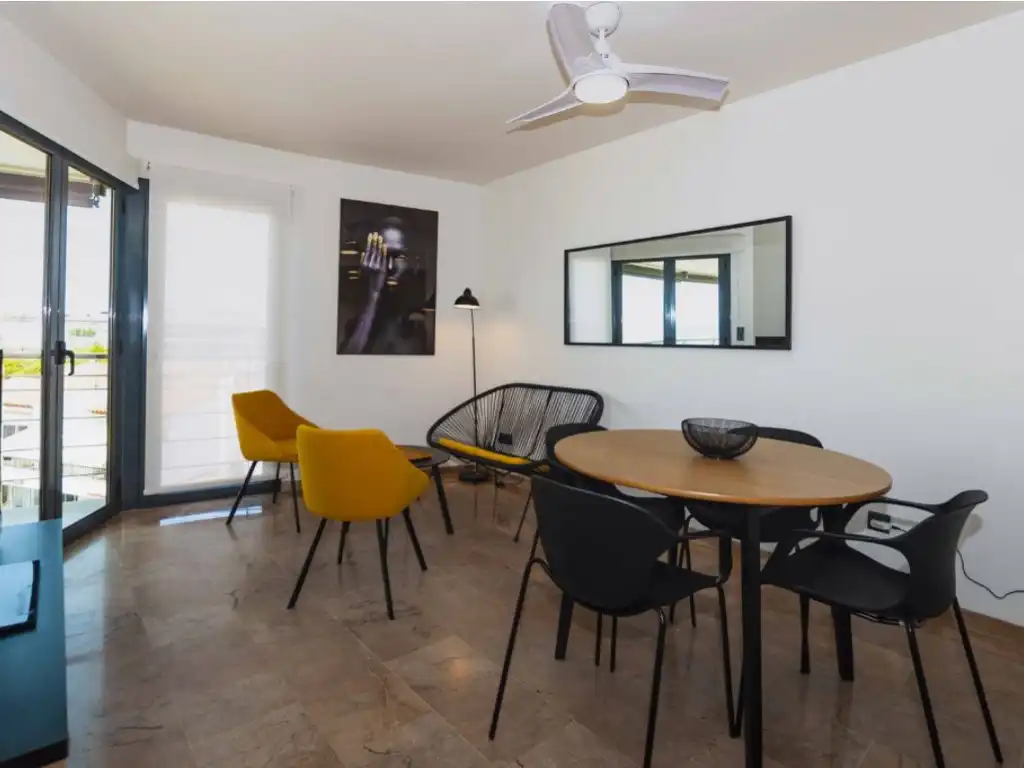 Dining room of Attic for sale in Roses  with Air Conditioner, Heating and Furnished