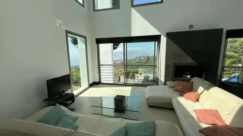 Casa con piscina en venta en Calle Esterlicia 3, imagen 8