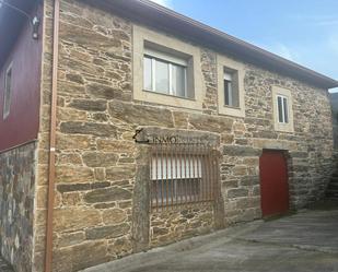 Vista exterior de Casa o xalet en venda en Forcarei amb Jardí privat
