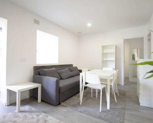 Living room of Apartment to share in  Madrid Capital  with Air Conditioner, Heating and Terrace