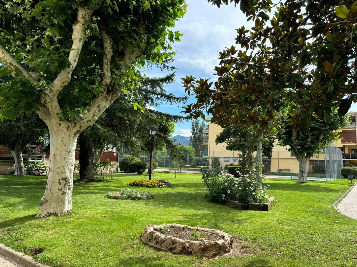 Jardí de Pis en venda en El Escorial amb Calefacció, Terrassa i Traster