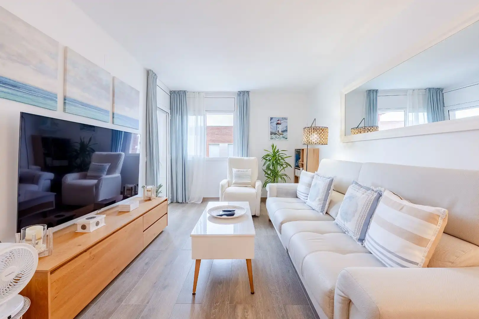 Living room of Flat for sale in Calafell  with Air Conditioner, Heating and Terrace