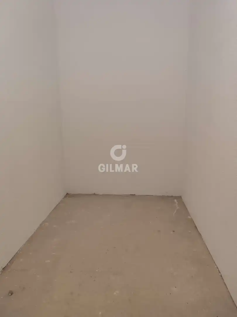 Piso de alquiler en Tomares con Calefacción, Jardín privado y Trastero
