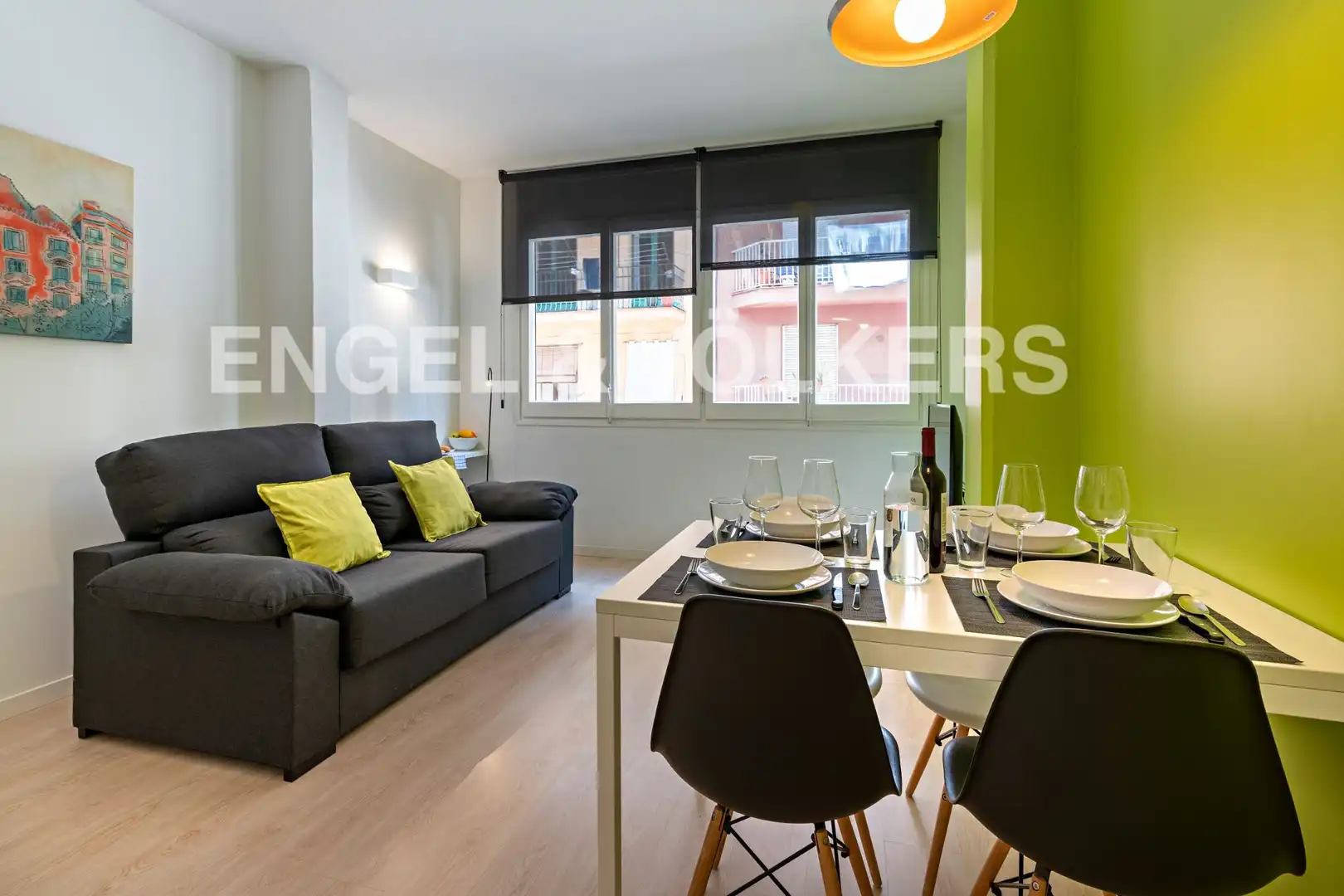 Flat with lift to rent in Eixample